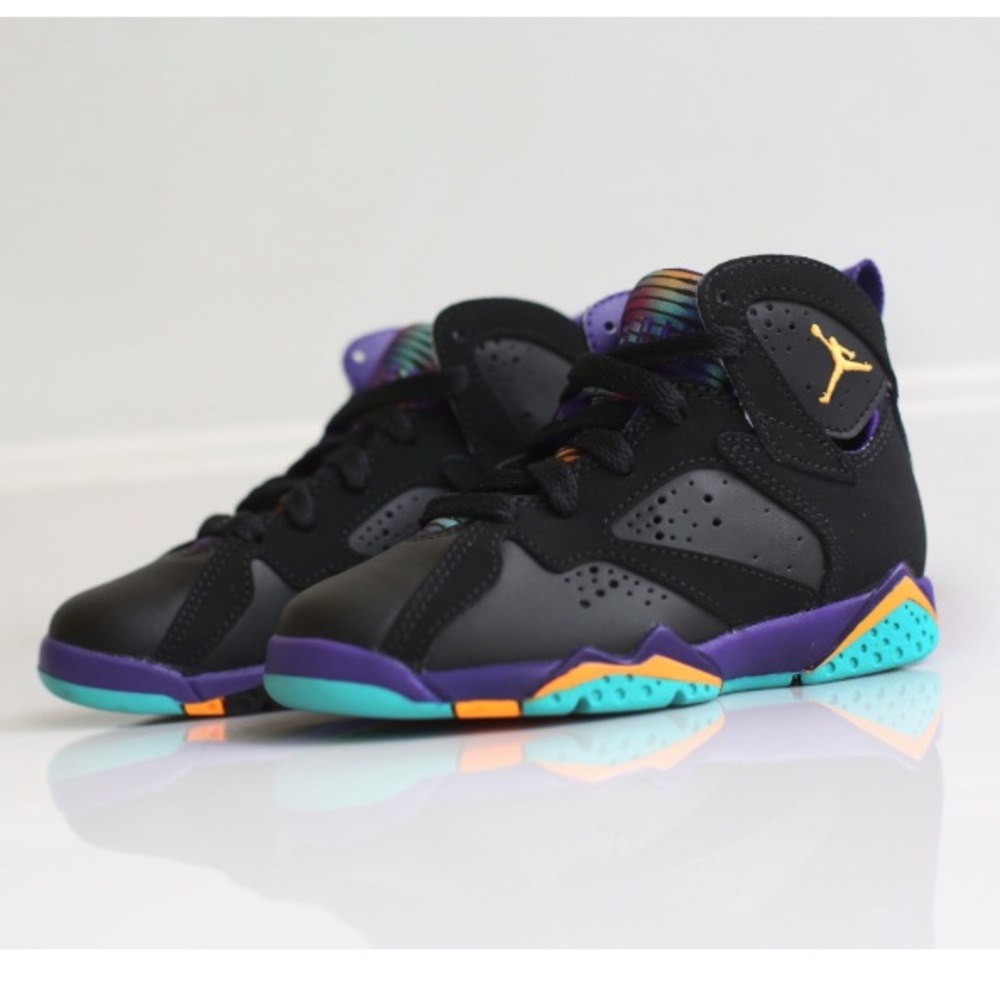 Air Jordan 7 GS “Lola Bunny” sz 12c US KIDS LIMITED EDITION EXCLUSIVE